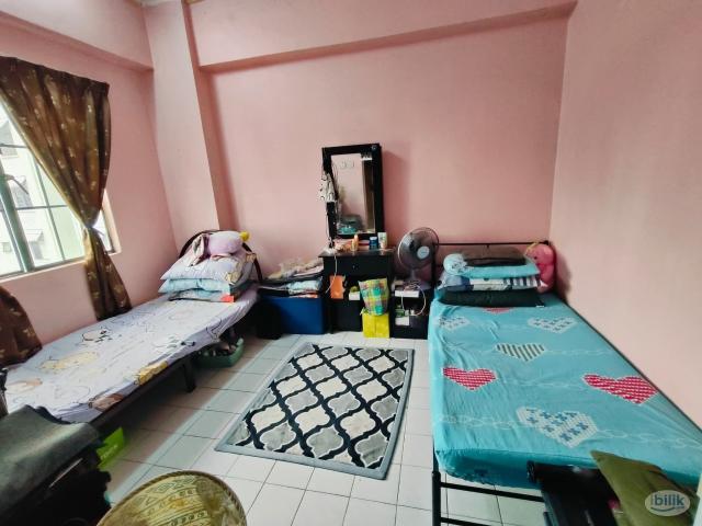 Room for rent in Country Heights Damansara, Kuala Lumpur