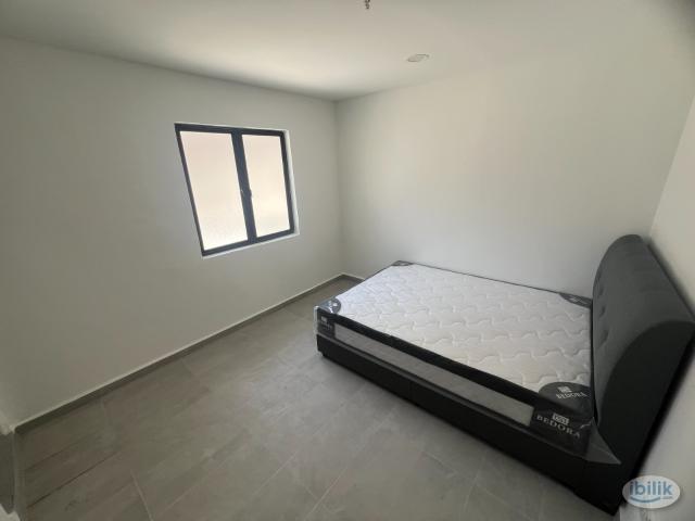 Room for rent in Country Heights Damansara, Kuala Lumpur