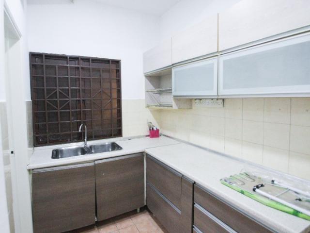 Room for rent in Petaling, Damansara Damai