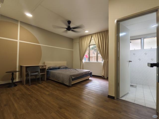 Room for rent in Petaling, Damansara Damai