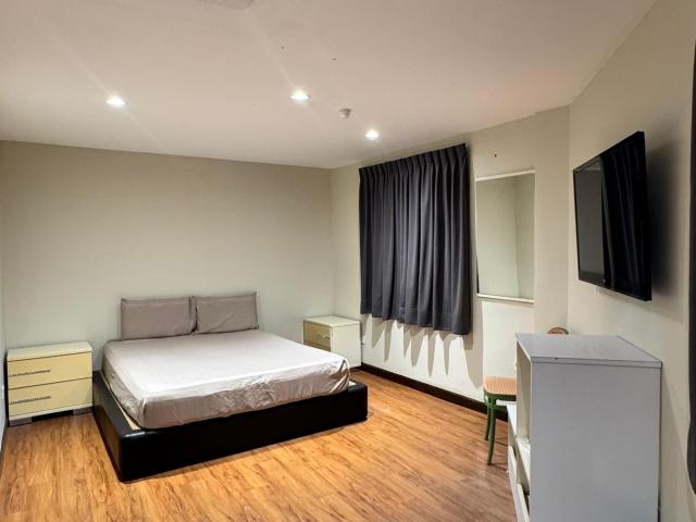 Room for rent in Petaling, Alam Impian