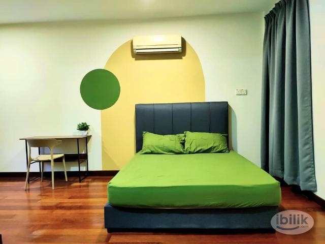 Room for rent in Petaling, Alam Impian