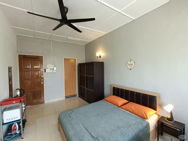 Room for rent in Petaling, Damansara Damai