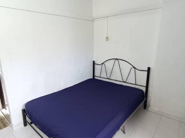 Room for rent in Mukim 13, Georgetown