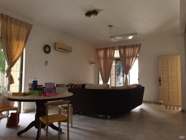 Room for rent in Perak, Intan