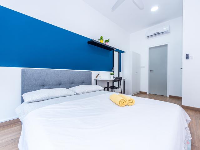 Room for rent in Petaling, Alam Impian