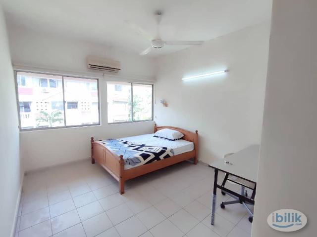 Room for rent in Country Heights Damansara, Kuala Lumpur