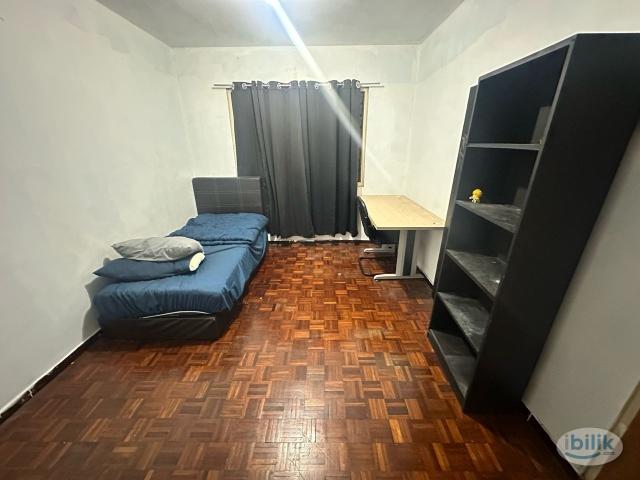Room for rent in Country Heights Damansara, Kuala Lumpur