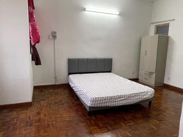 Room for rent in USJ 2, Majlis Bandaraya Subang Jaya