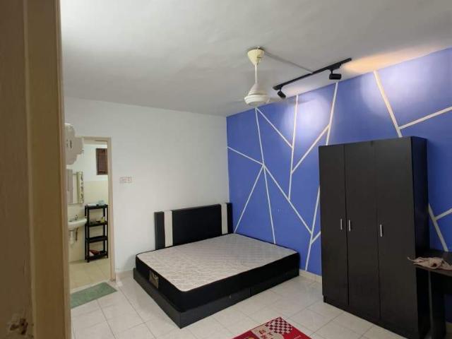 Room for rent in Petaling, Damansara Damai