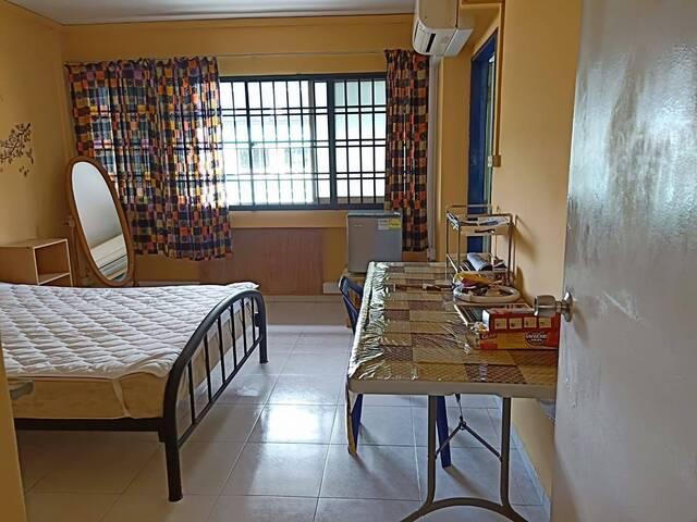 Room for rent