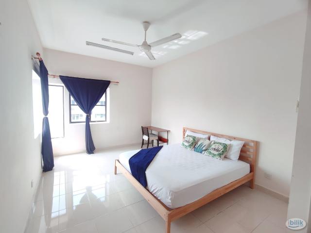 Room for rent in Petaling, Damansara Damai