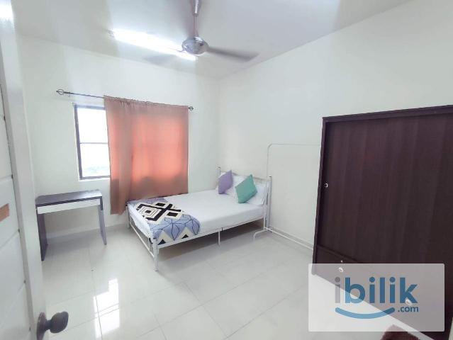 Room for rent in Petaling, Damansara Damai