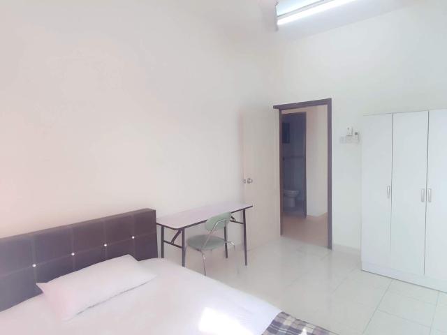 Room for rent in Petaling, Damansara Damai