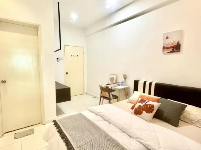 Room for rent in Georgetown, Penang