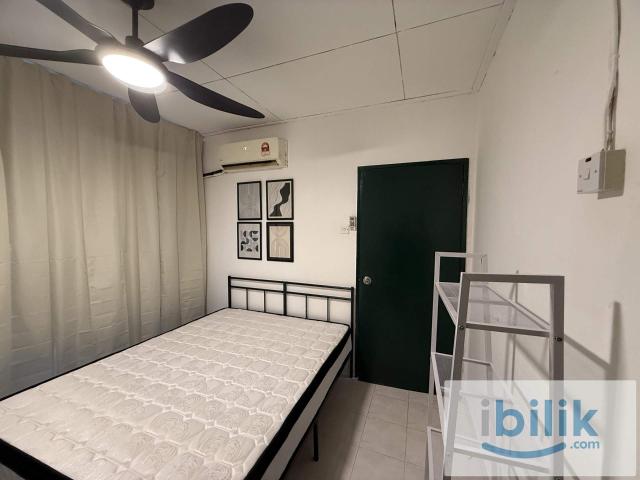 Room for rent in Petaling, Damansara Damai