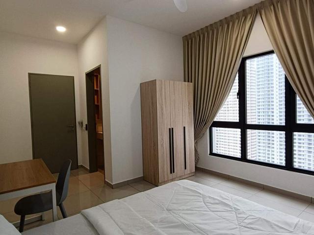 Room for rent in PJU 8, Petaling Jaya