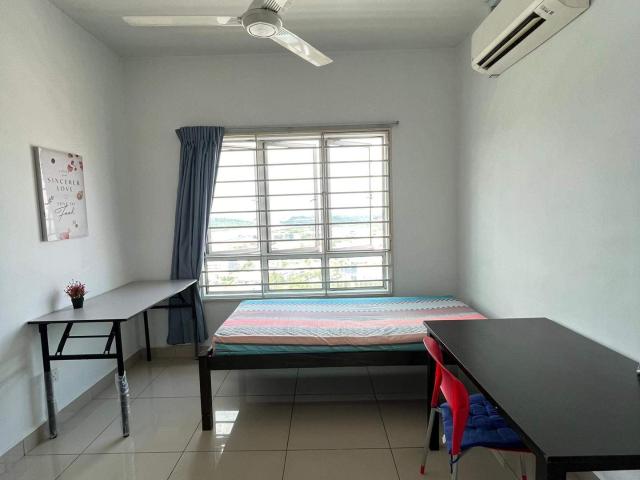 Room for rent in Petaling, Damansara Damai