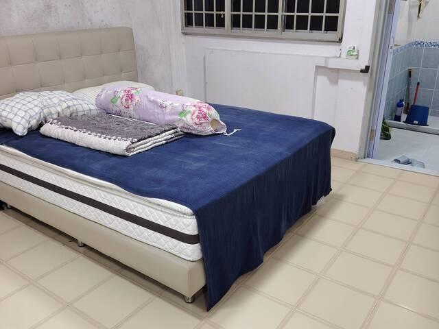 Room for rent in Choa Chu Kang, 05 South West