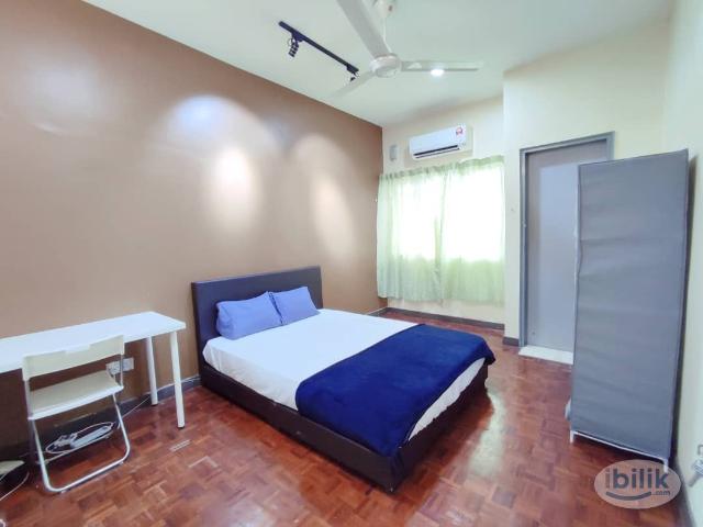 Room for rent in Petaling, Damansara Damai