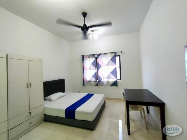 Room for rent in PJU 6, Petaling Jaya
