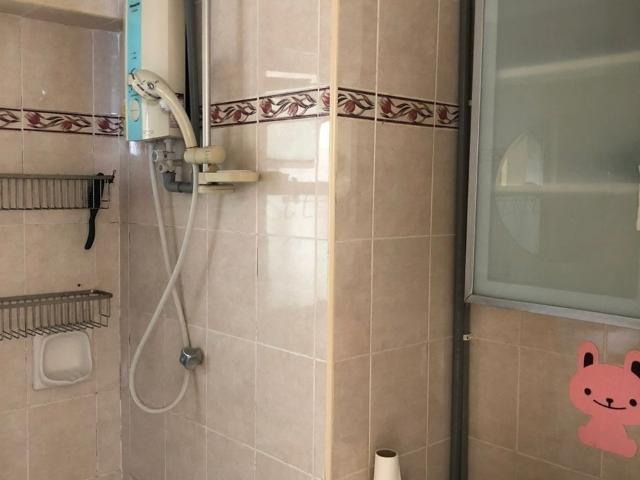Room for rent in Petaling, Damansara Damai