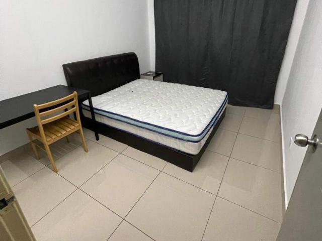 Room for rent in Taman Perindustrian OUG, Kuala Lumpur