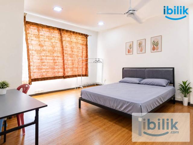 Room for rent in Alam Impian, Selangor