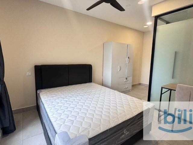 Room for rent in Seksyen U5, Shah Alam