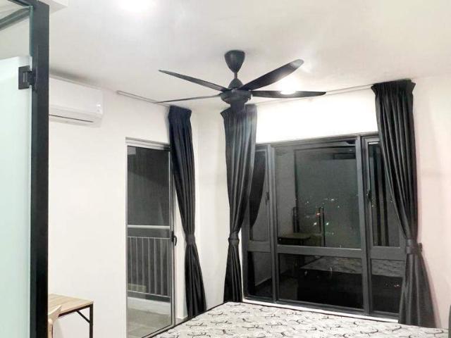 Room for rent in Petaling, Alam Impian