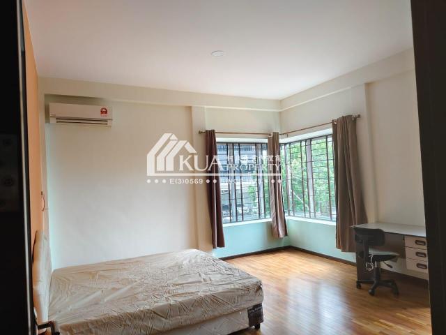 Room for rent in Kuching