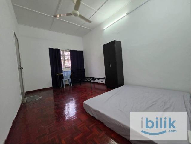 Room for rent in Petaling, Subang Jaya