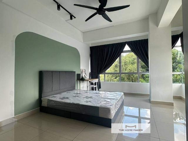 Room for rent in Austin Heights, Tebrau