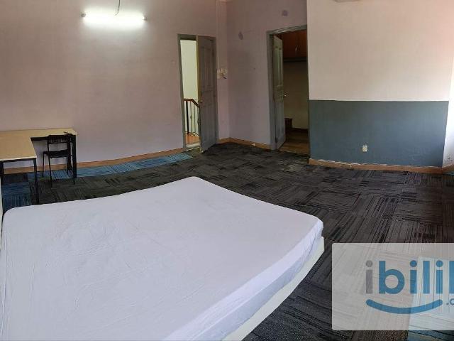 Room for rent in Bandar Bukit Puchong 1, Majlis Bandaraya Subang Jaya