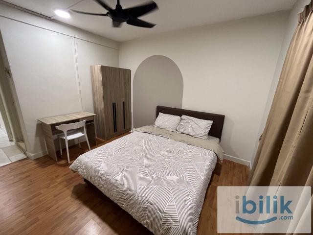 Room for rent in Persiaran Pantai Murni, Kuala Lumpur