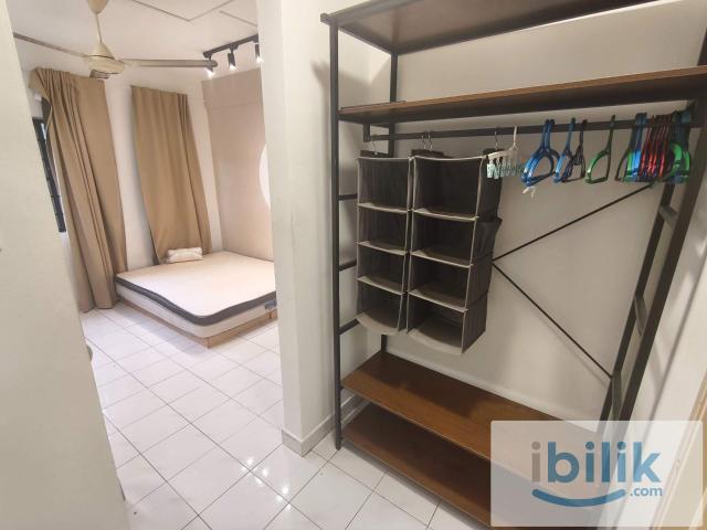 Room for rent in Petaling, Damansara Damai