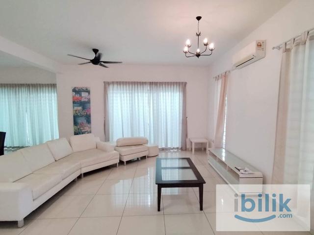 Room for rent in Sendayan Village, Negeri Sembilan