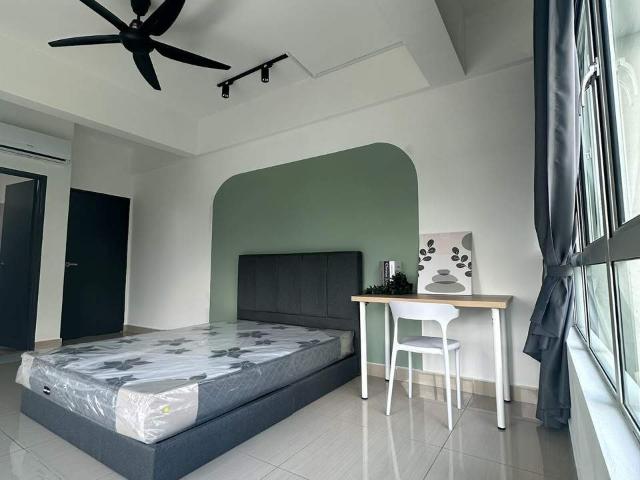 Room for rent in Austin Heights, Tebrau