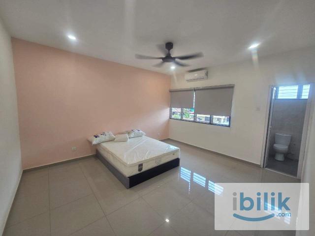 Room for rent in Petaling, Damansara Damai