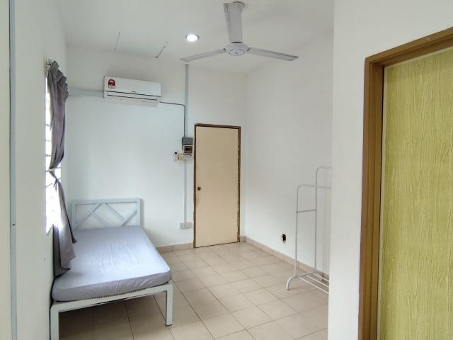 Room for rent in Petaling, Subang Jaya