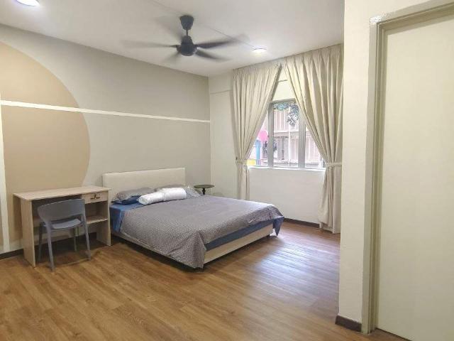 Room for rent in Petaling, Damansara Damai