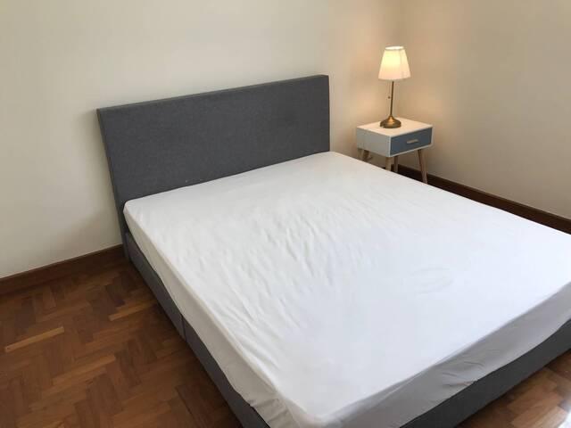 Room for rent in Queenstown, 03 Central South