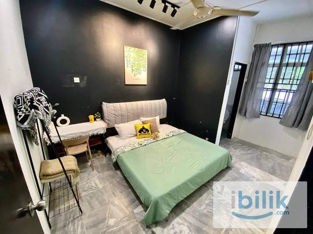 Room for rent in Sendayan Village, Negeri Sembilan