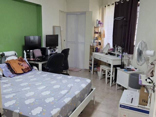 Room for rent