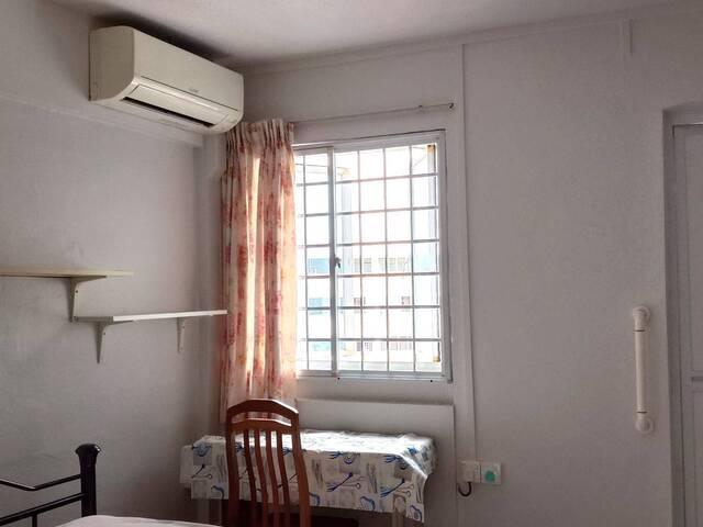 Room for rent