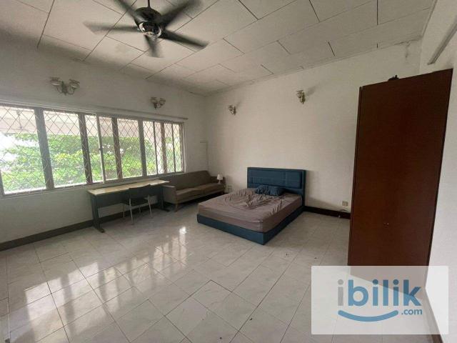 Room for rent in Country Heights Damansara, Kuala Lumpur