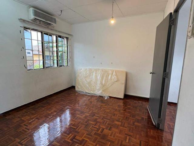 Room for rent in Country Heights Damansara, Kuala Lumpur