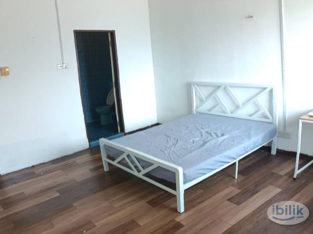 Room for rent in Petaling, Damansara Damai