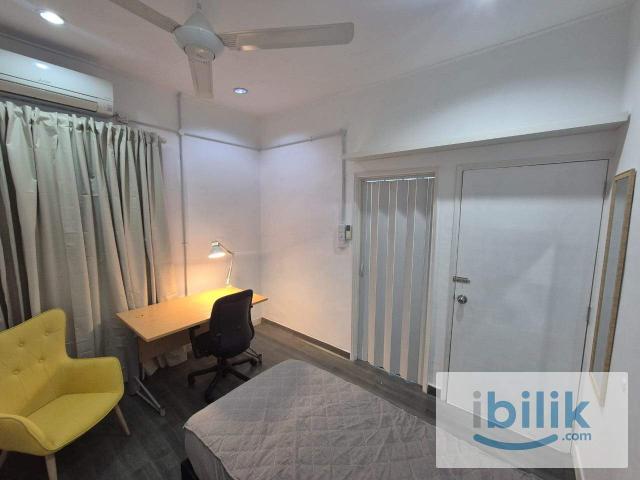 Room for rent in Bandar Kinrara 4, Majlis Bandaraya Subang Jaya