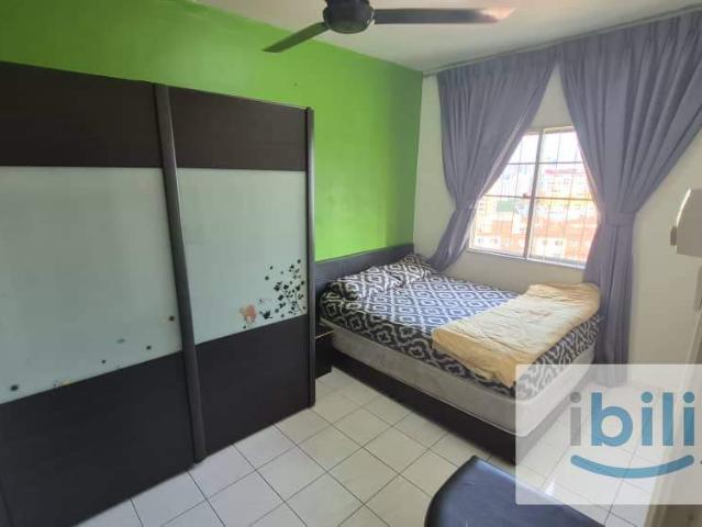 Room for rent in Country Heights Damansara, Kuala Lumpur